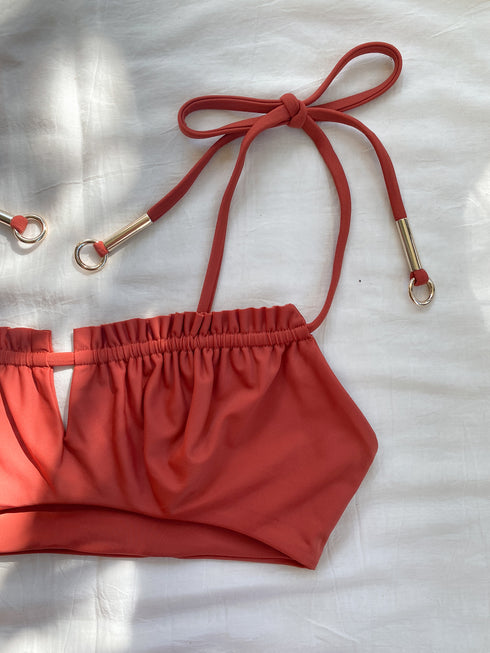 The Amelia Ruffle Edge Top - Terracotta